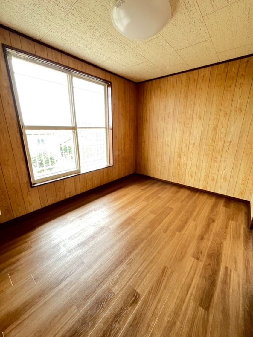 居室 メゾン石森