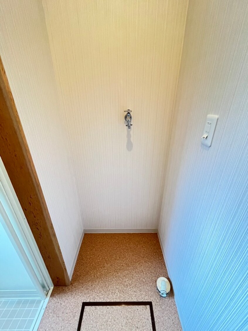 洗濯機置場 メゾン石森