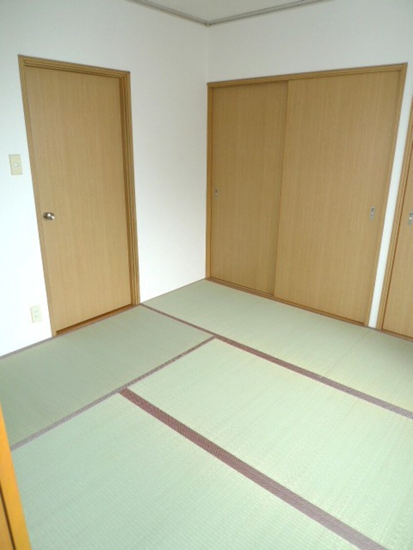 収納 サンハイム福井