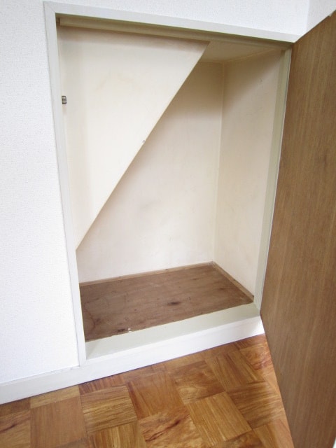 収納 クロノス東中野West