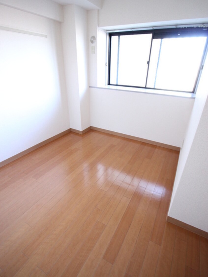 廊下 グランデージ３武里