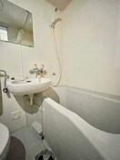 バス／シャワールーム等 スペ－ス４