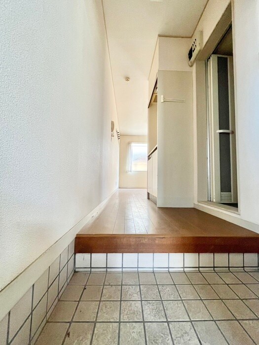 玄関 スペ－ス４