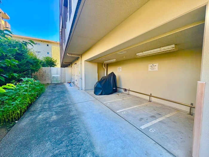 バイク置き場 レジディア武蔵小杉