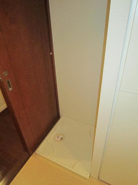 洗濯機置場 レジディア武蔵小杉