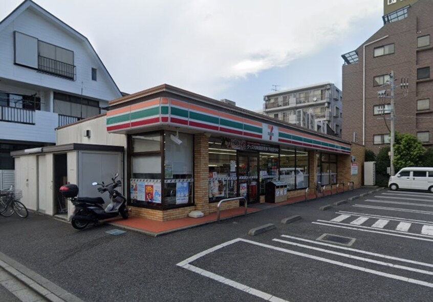 セブン-イレブン 座間相模が丘１丁目店(コンビニ)まで73m GRAN COMODO ODAKYU SAGAMIHARA