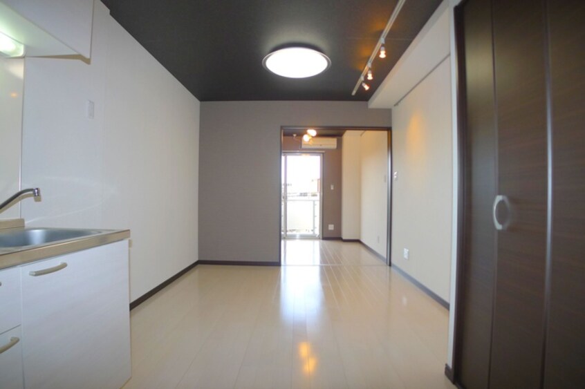 居室 PHILIPPE蘇我