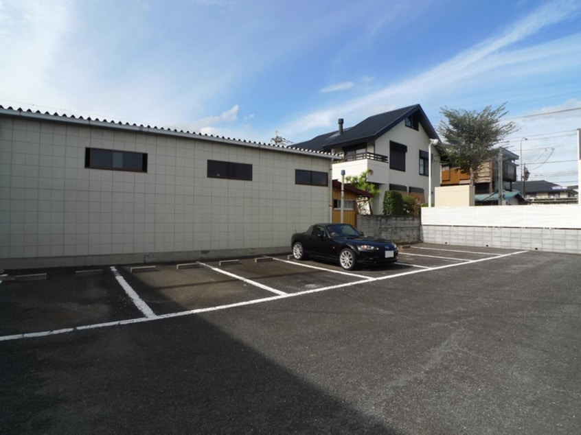 駐車場 ウイングＣ棟