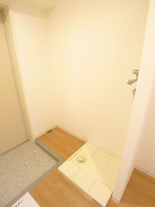 洗濯機置場 ﾌﾟﾗｲﾑｱｰﾊﾞﾝ葛西ｲｰｽﾄ