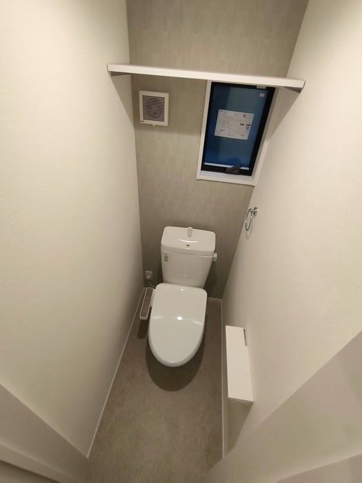 トイレ アルモニー高鼻