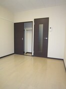 居室 カサ・ボニータ下小松