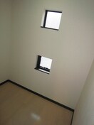 収納 カサ・ボニータ下小松