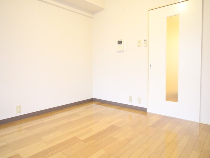 居室 シャルム初台