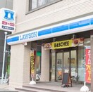 ローソン 豊島西池袋五丁目店(コンビニ)まで108m Brillia Tower 池袋 West（509）