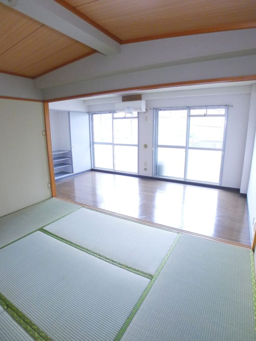 居室 ハイフィールド浦和2