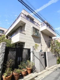 メゾンベルヴィー