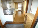 玄関 コ－ポこひつじ