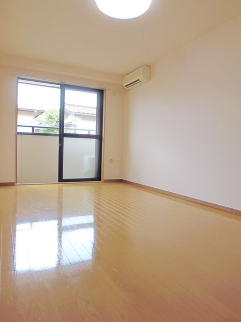 居室 トムソーヤ