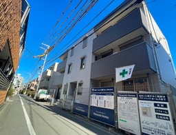 建築中