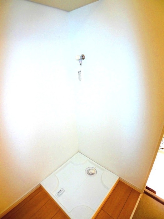 洗濯機置場 CRELIA