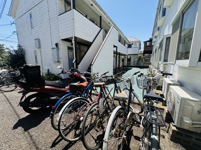 駐輪場 セゾン・ドルミＢ