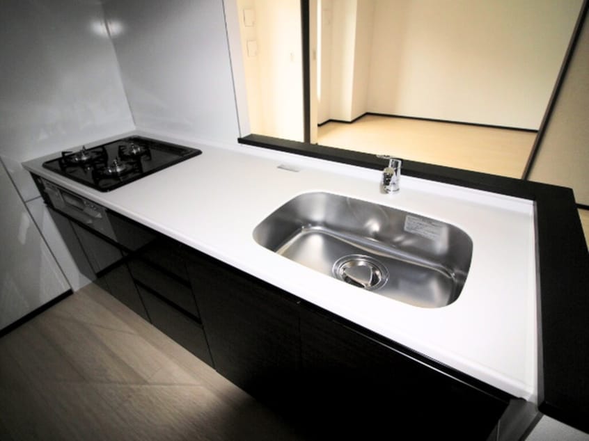 キッチン ｼﾞｪﾉｳﾞｨｱ両国Ⅴｽｶｲｶﾞｰﾃﾞﾝ