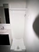 洗濯機置場 ｼﾞｪﾉｳﾞｨｱ両国Ⅴｽｶｲｶﾞｰﾃﾞﾝ