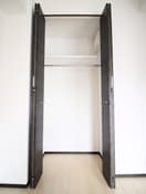 収納 ｼﾞｪﾉｳﾞｨｱ両国Ⅴｽｶｲｶﾞｰﾃﾞﾝ