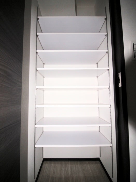 靴箱 ｼﾞｪﾉｳﾞｨｱ両国Ⅴｽｶｲｶﾞｰﾃﾞﾝ