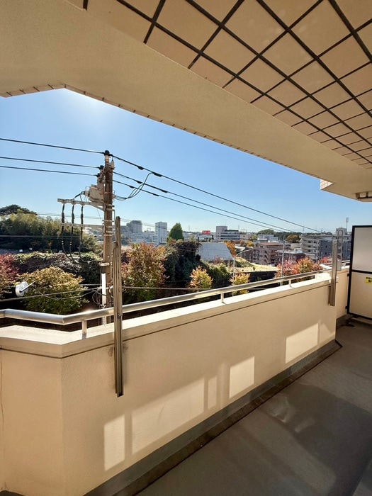 室内からの展望 サンテラスあざみ野