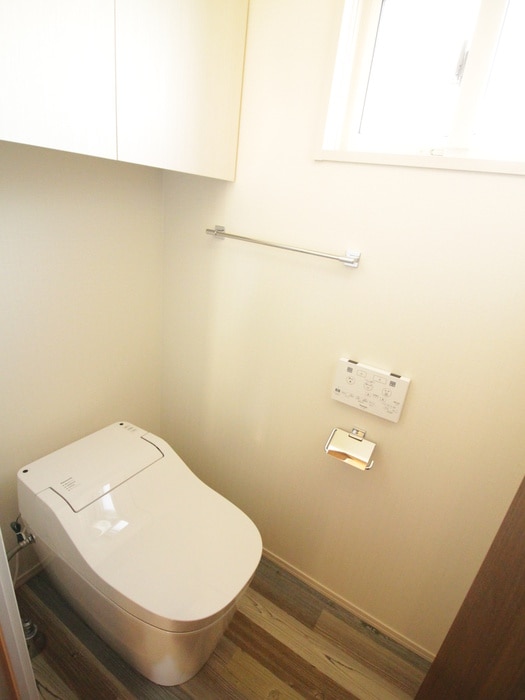 トイレ Ｅｓｐｏｉｒ　Ｎａｋａｇａｍｉ