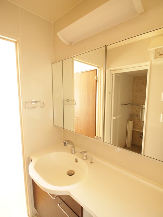 洗面 Ｅｓｐｏｉｒ　Ｎａｋａｇａｍｉ