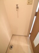 洗濯機置場 シャレ－楓