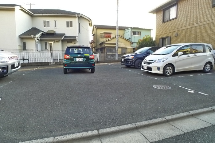 駐車場 ロ－ズコ－ト宝町