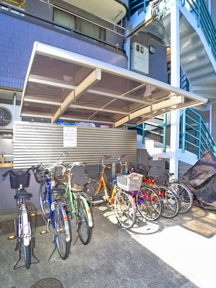 駐輪場 サンヒルズ