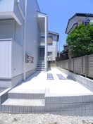 エントランス部分 プランドール作草部