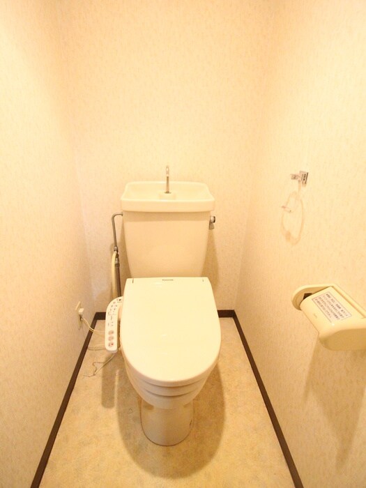 トイレ コリ－ヌ厚木