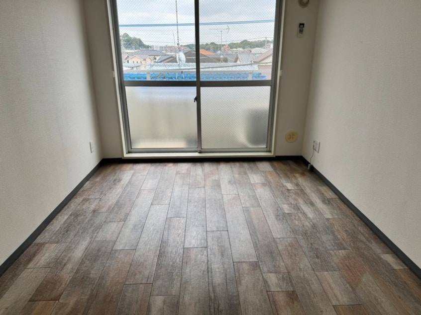 居室 モンシャトー久地