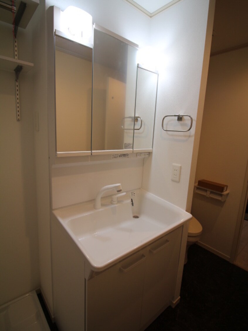 洗面 コーラルレジデンス東京