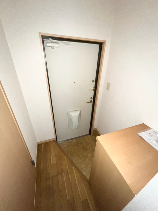 玄関 ワイズコ－トミズエ