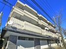 アビタシオン新柏の外観