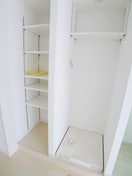 洗濯機置場 スペッキオ