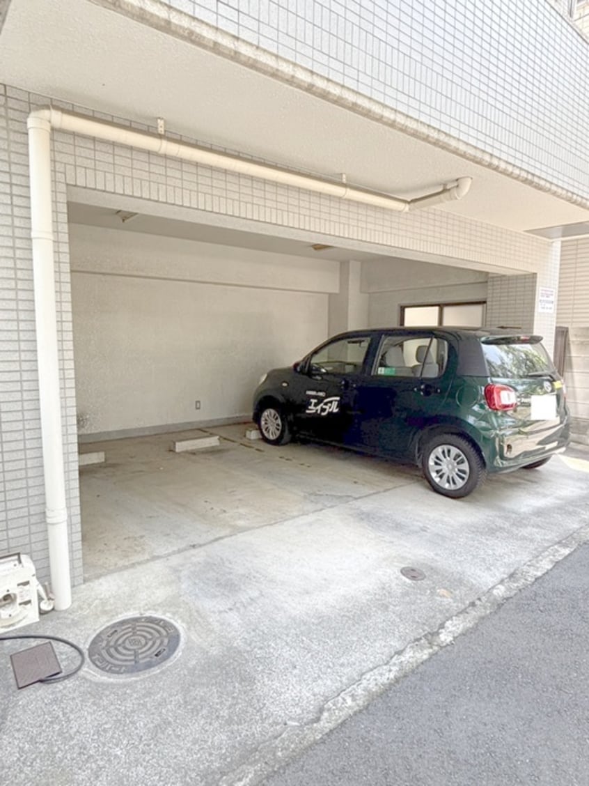 駐車場 エクセルハイム（302）