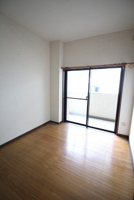 居室 コンフォート和田町（302）