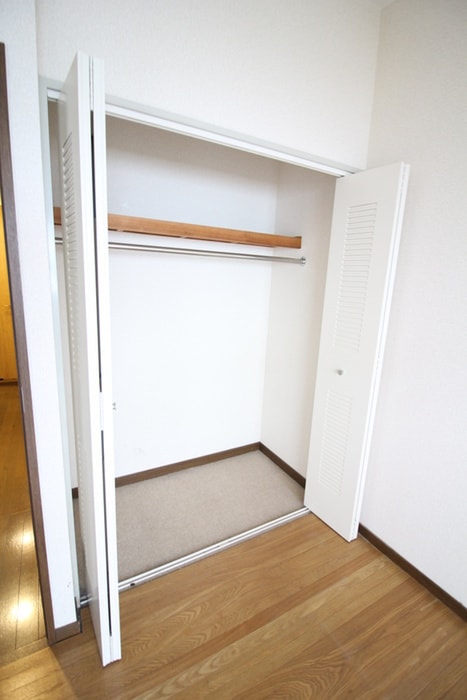 収納 コンフォート和田町（302）