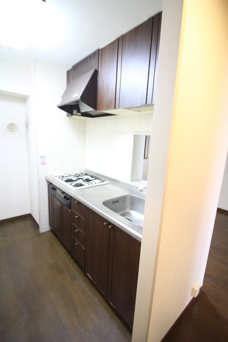 キッチン コンフォート和田町（302）