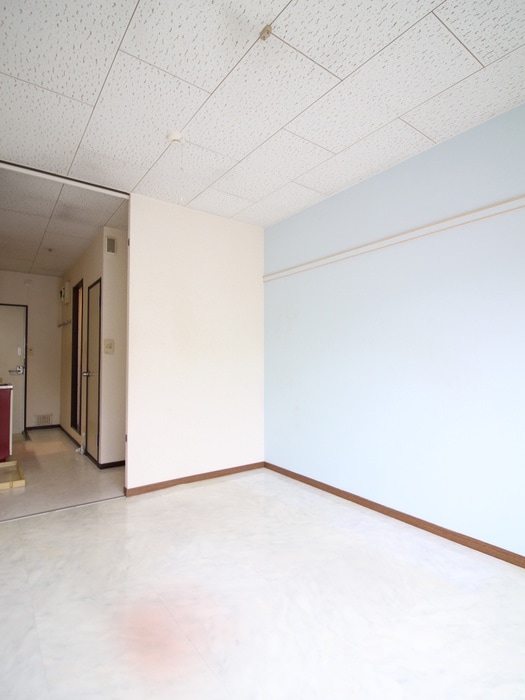 居室 メ－プルハイツ