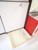 洗濯機置場 メ－プルハイツ