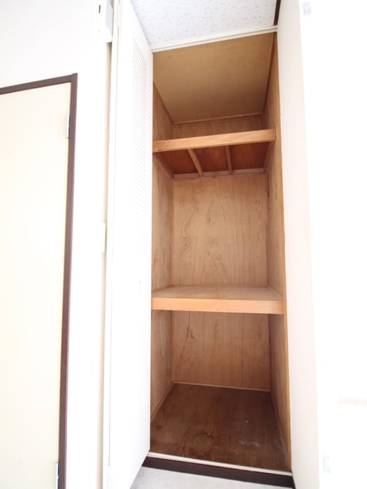 収納 メ－プルハイツ