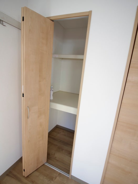 収納 フォレストヒルＡ棟